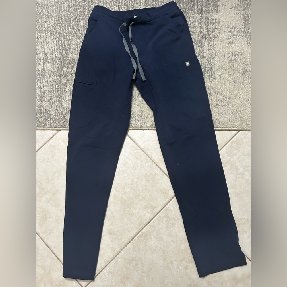 Figs scrub pants size XS navy